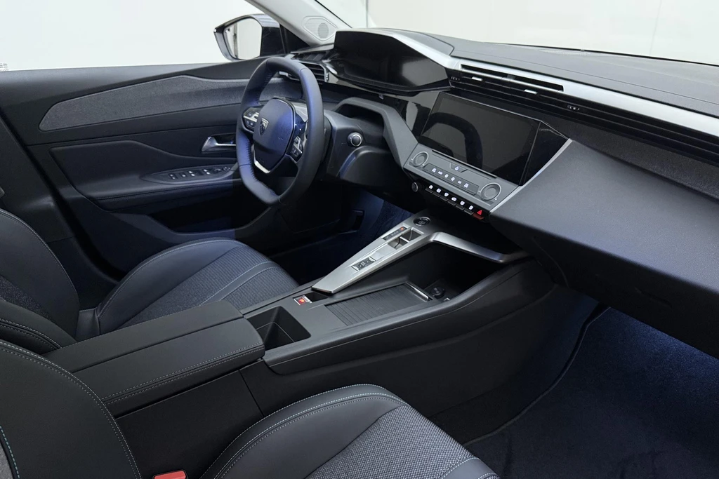 Peugeot 408 – foto 10