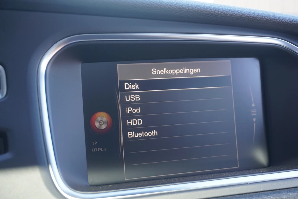 Volvo V40 – foto 28