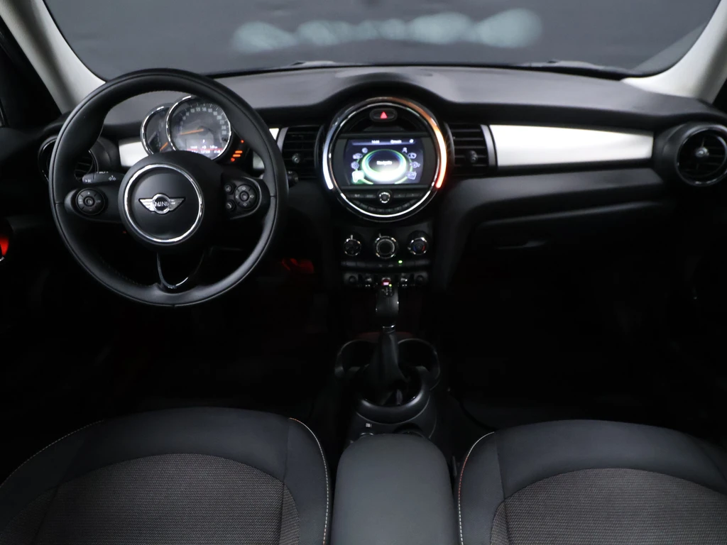 MINI 5-deurs – foto 9