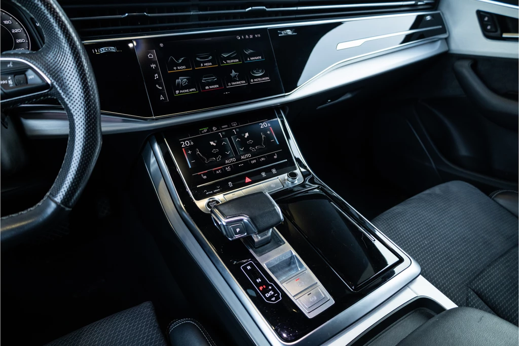 Audi Q7 – foto 17