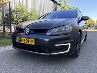 Volkswagen Golf – thumbnail 3