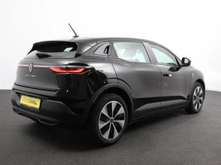 Renault Megane E-Tech – thumbnail 4