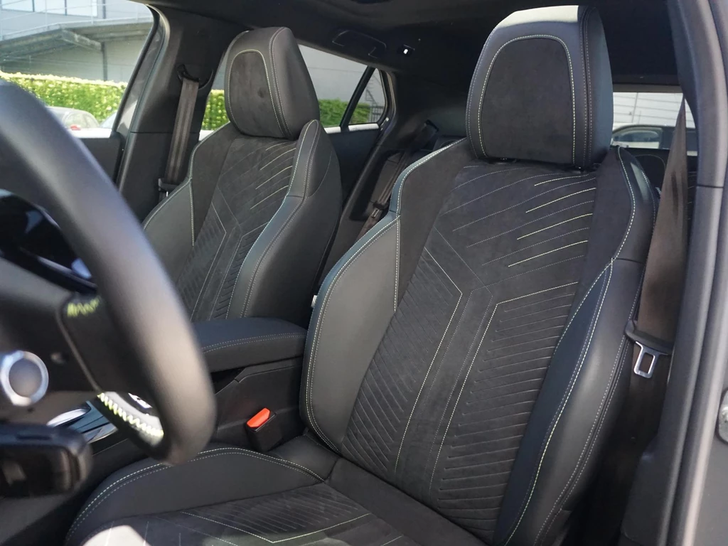Peugeot e-2008 – foto 13