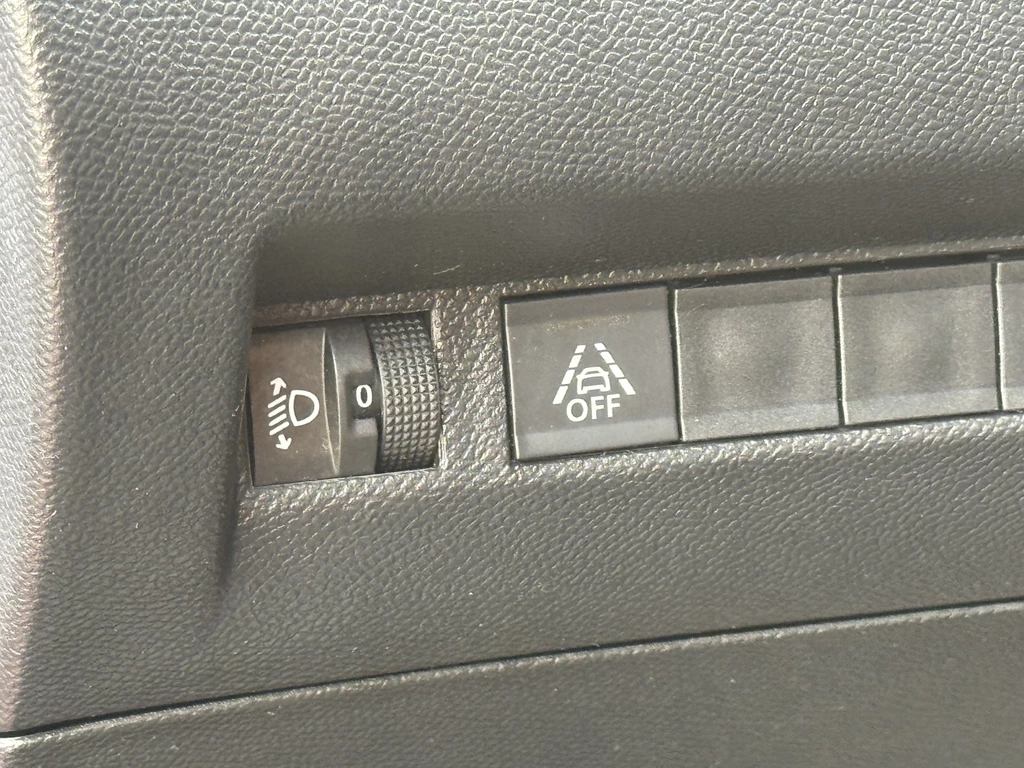 Peugeot 208 – foto 21