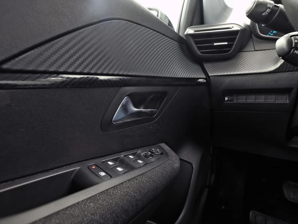 Peugeot 208 – foto 28
