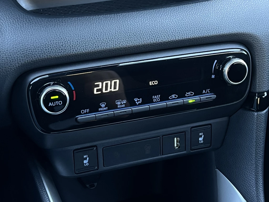 Toyota Yaris – foto 23