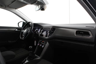 Volkswagen T-Roc – thumbnail 9