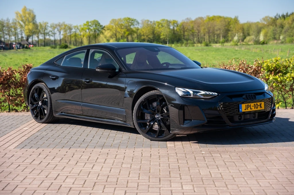Audi e-tron GT – foto 14