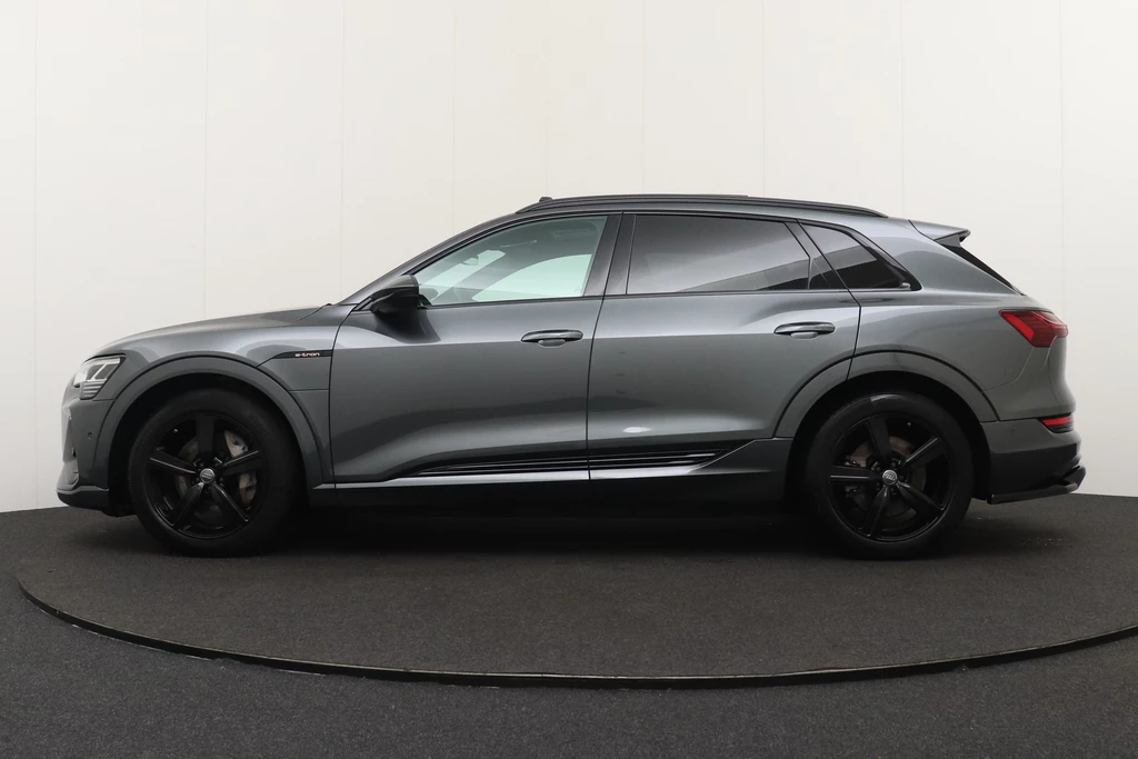 Audi e-tron – foto 2