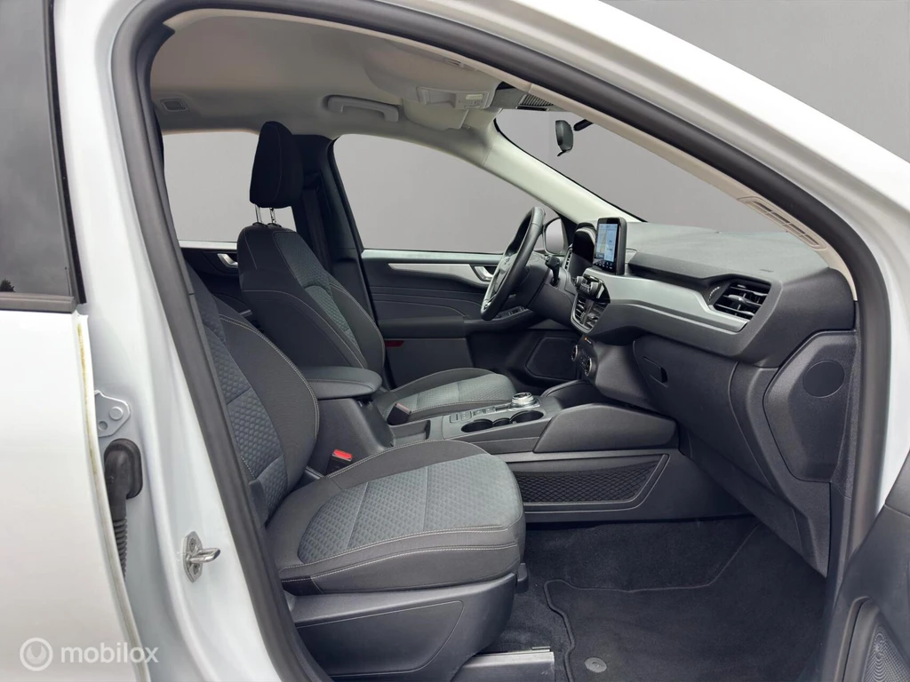 Ford Kuga – foto 24