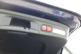 Mercedes-Benz GLE – thumbnail 38