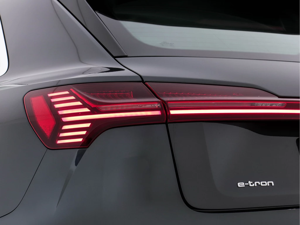 Audi e-tron – foto 30