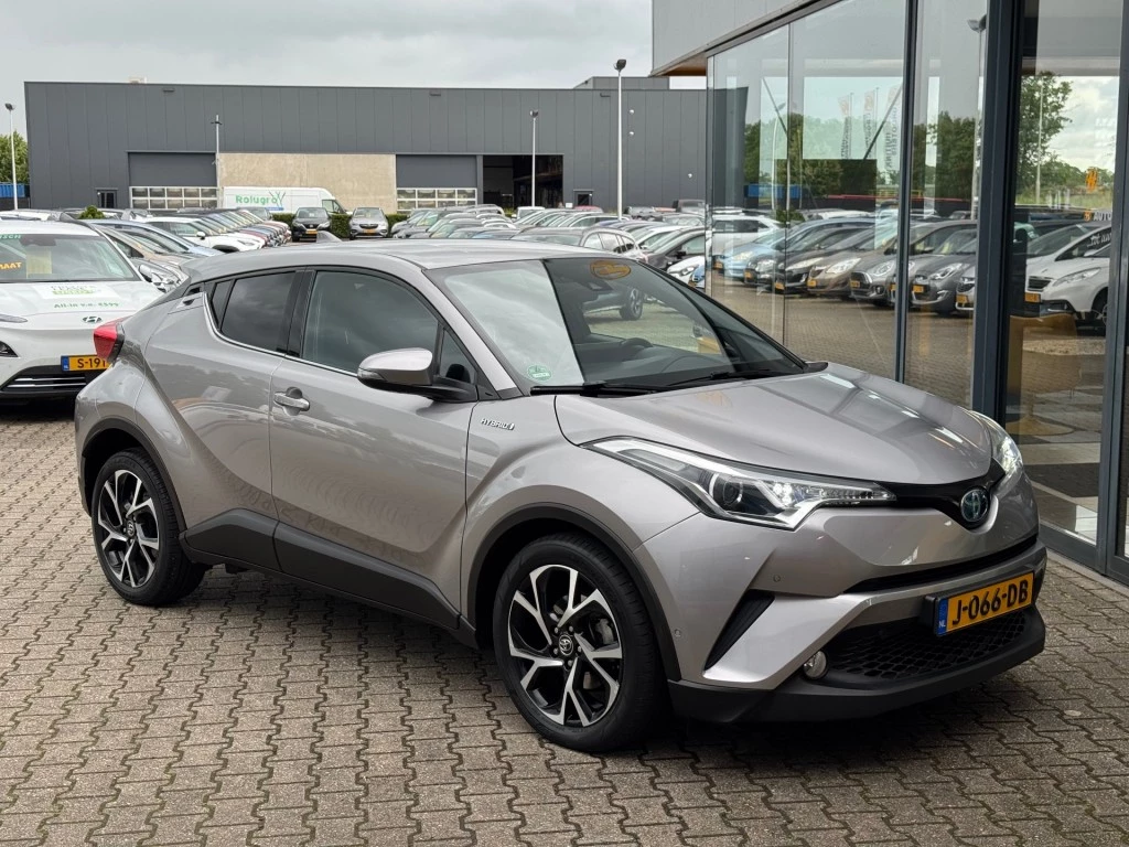 Toyota C-HR – foto 6