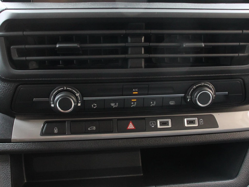 Opel Vivaro – foto 23