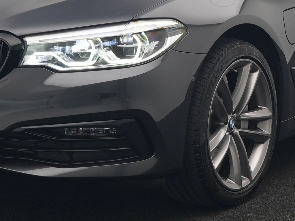 BMW 5 Serie – foto 16