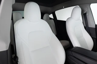 Tesla Model Y – thumbnail 10