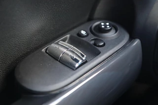 MINI Cooper – thumbnail 36