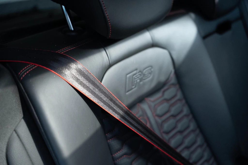 Audi RSQ8 – foto 17