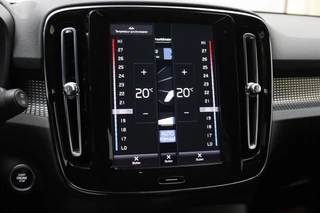 Volvo XC40 – thumbnail 32