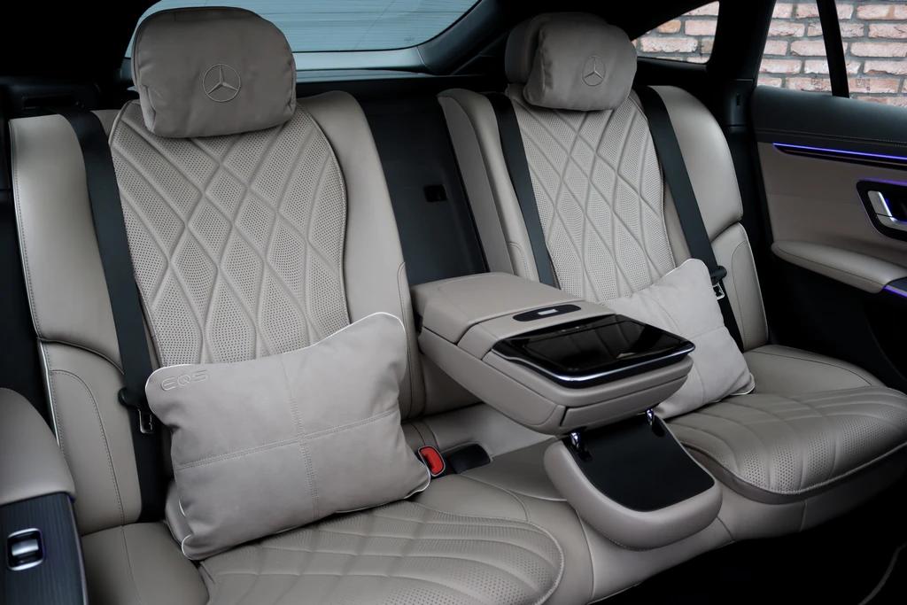 Mercedes-Benz EQS – foto 13