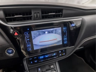 Toyota Auris – thumbnail 14