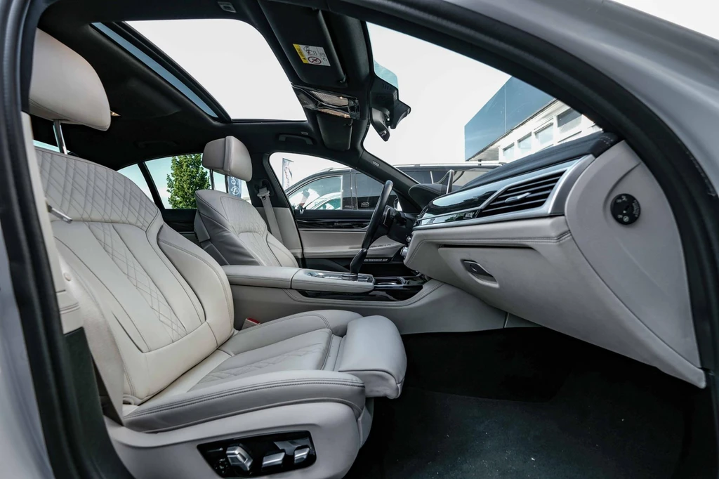 BMW 7 Serie – foto 31
