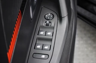 Peugeot 2008 – thumbnail 26