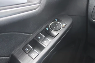 Ford Kuga – thumbnail 10