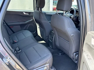 Ford Kuga – thumbnail 28