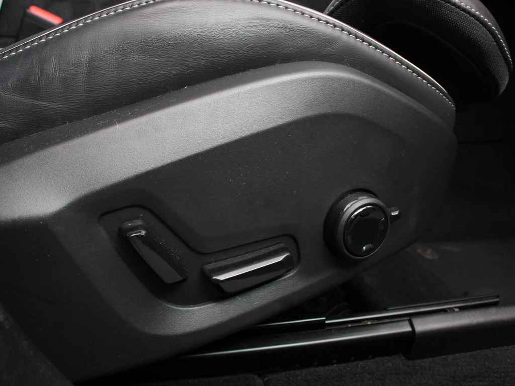 Volvo XC60 – foto 15
