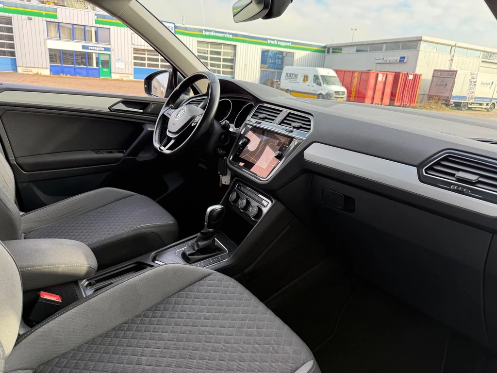 Volkswagen Tiguan – foto 8