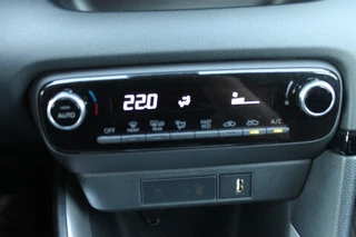 Toyota Yaris – thumbnail 32