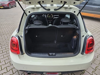 MINI Cooper – thumbnail 18
