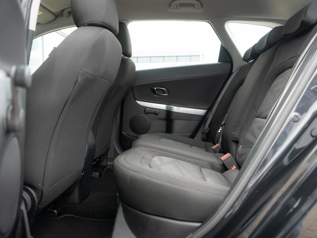 Kia cee'd – foto 23