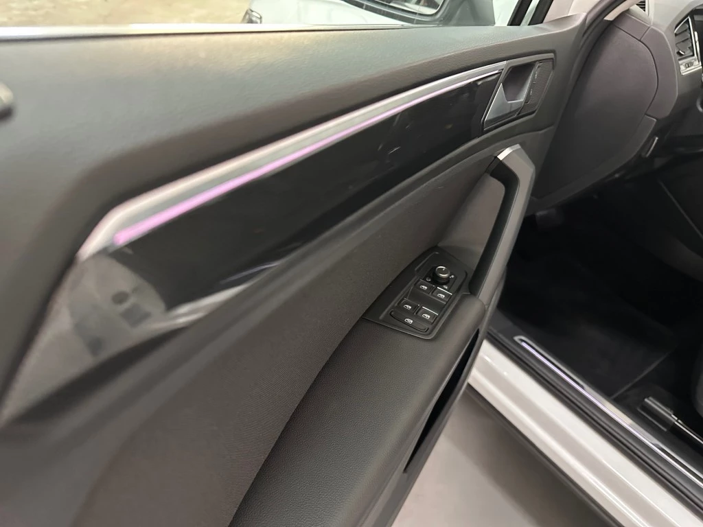 Volkswagen Tiguan – foto 28