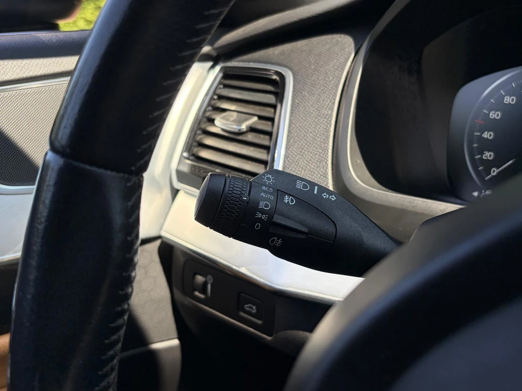 Volvo XC90 – foto 26