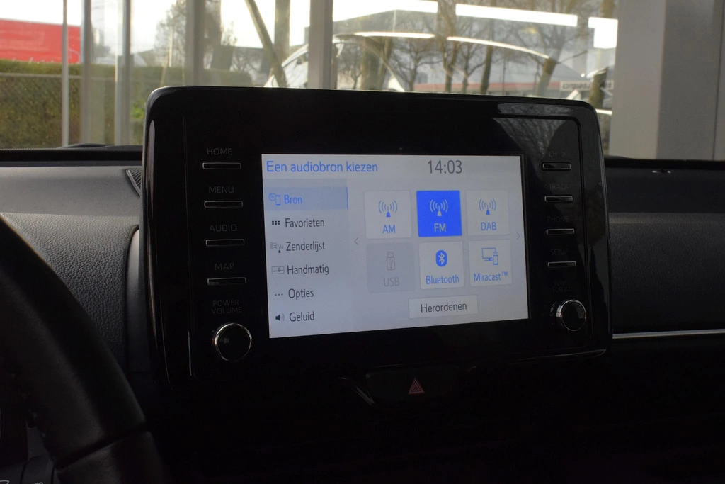 Toyota Yaris – foto 32