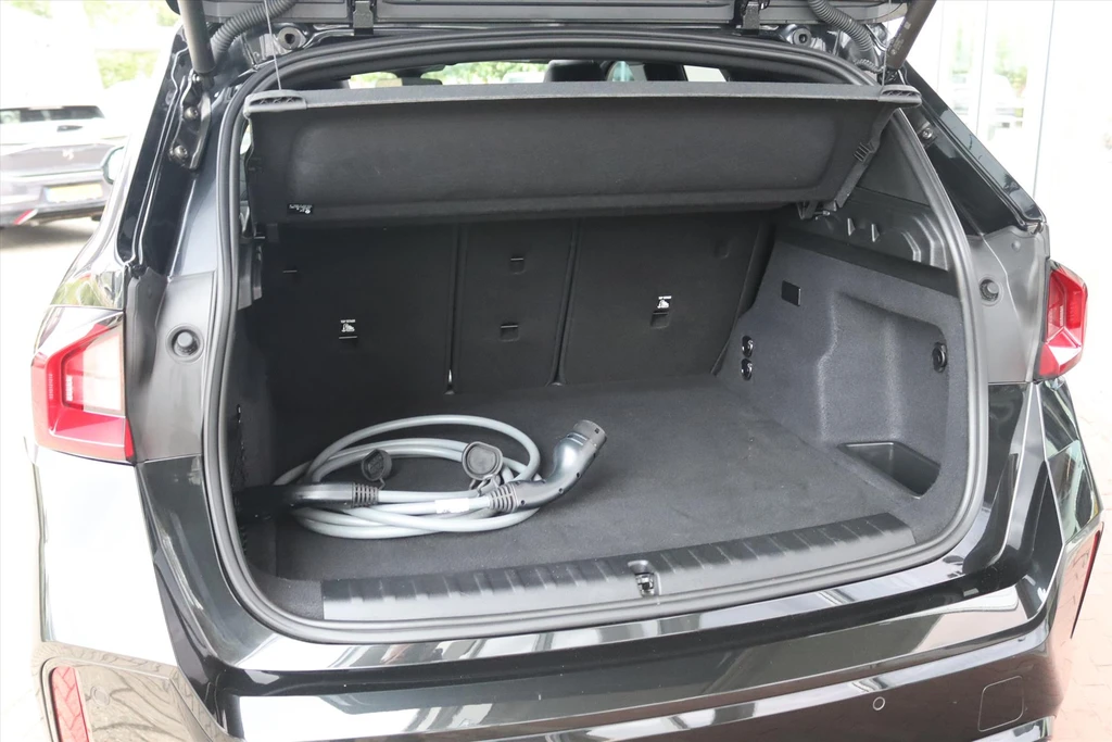 BMW iX1 – foto 48