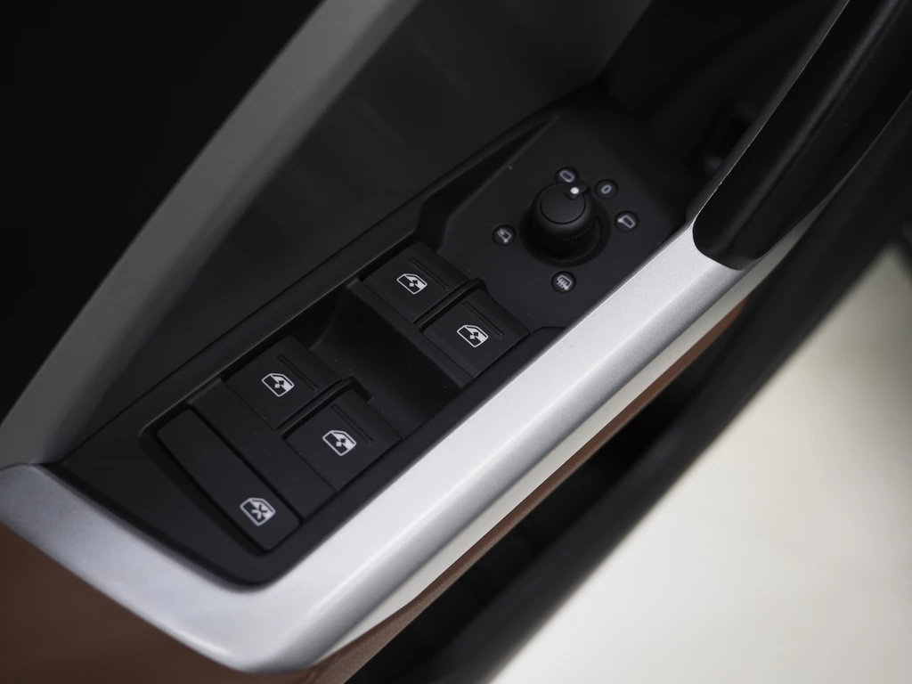 Audi Q3 – foto 18
