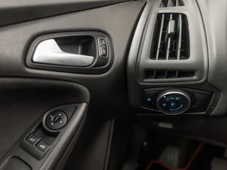 Ford Focus – thumbnail 25