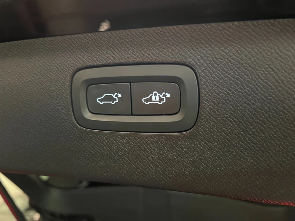 Volvo XC90 – foto 24