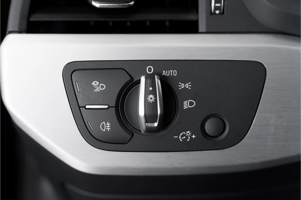 Audi A4 – foto 31