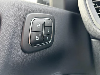 Ford Kuga – thumbnail 24