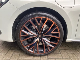 CUPRA Leon – thumbnail 9