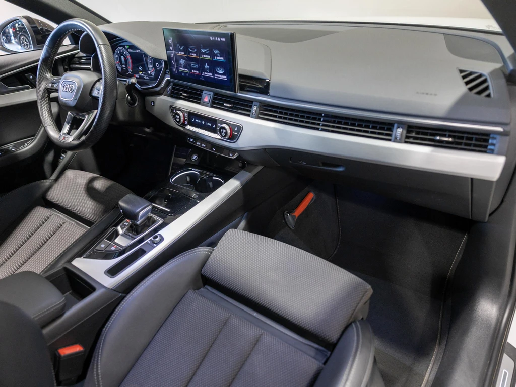 Audi A4 – foto 11