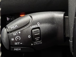 Peugeot 208 – thumbnail 23