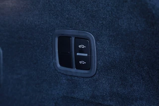 Porsche Cayenne – thumbnail 47