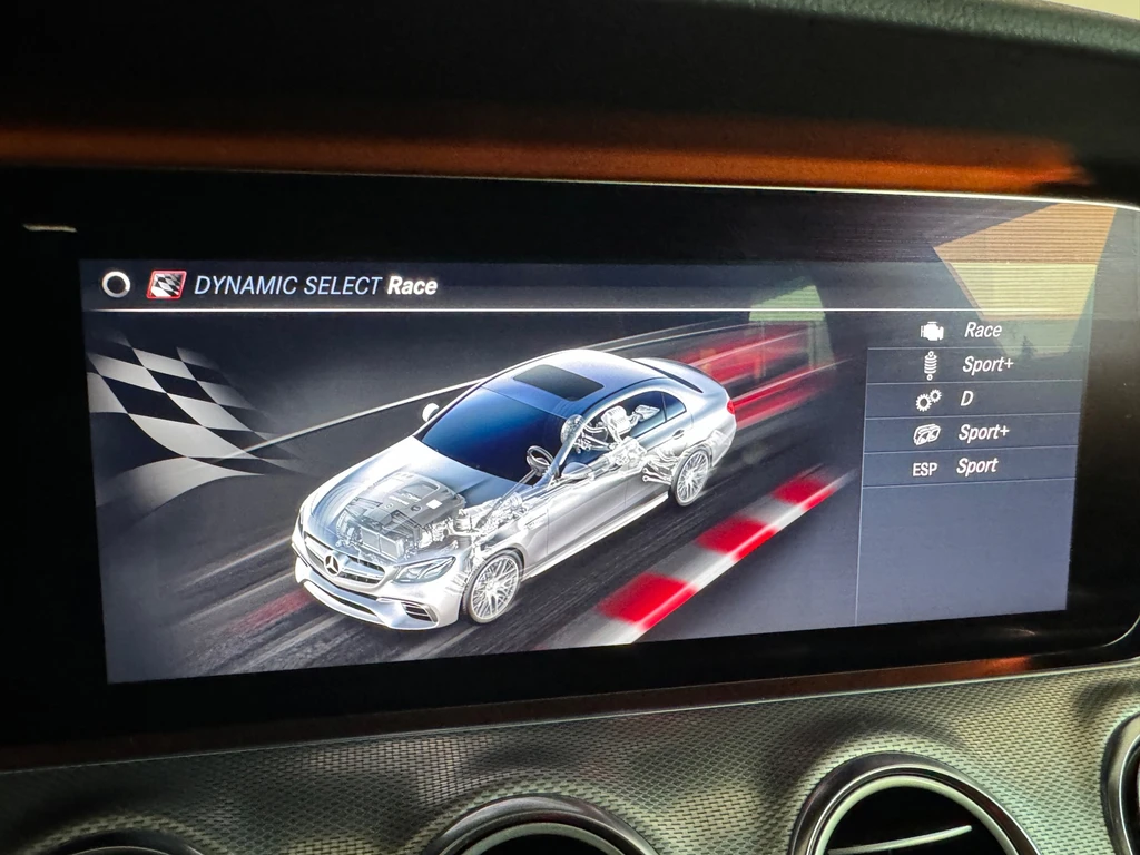 Mercedes-Benz E-Klasse – foto 24