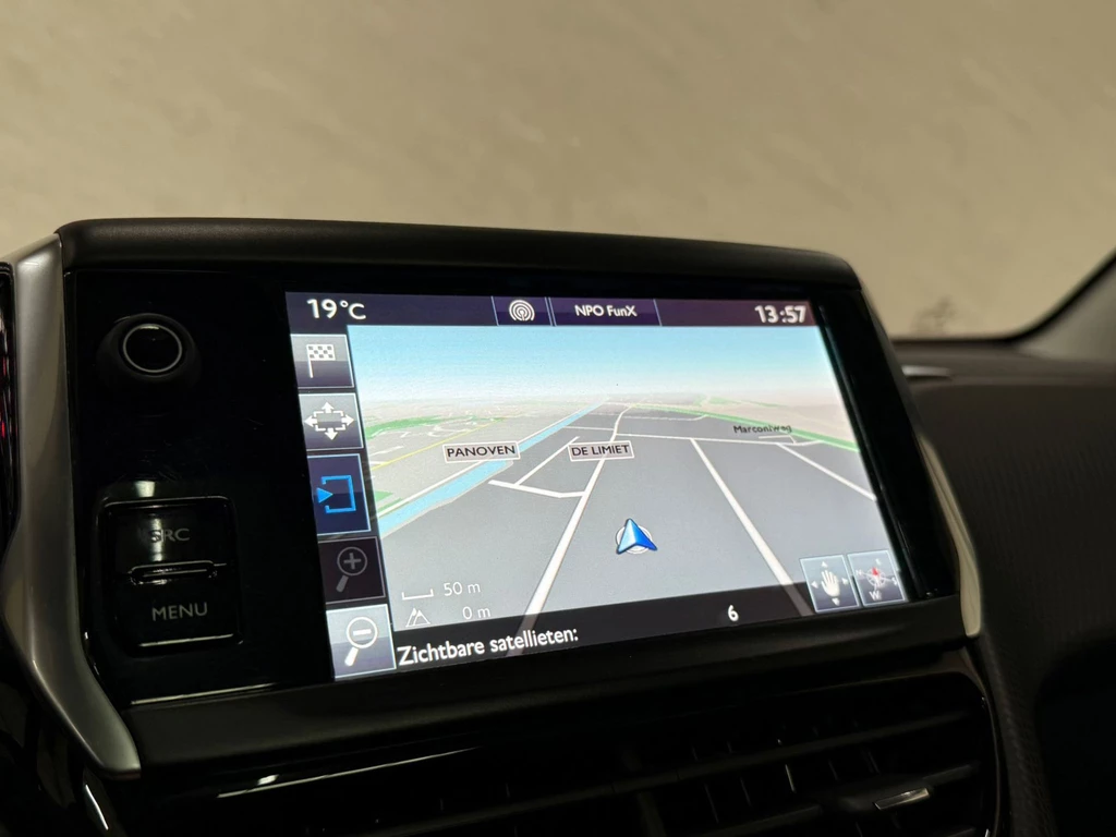 Peugeot 208 – foto 18