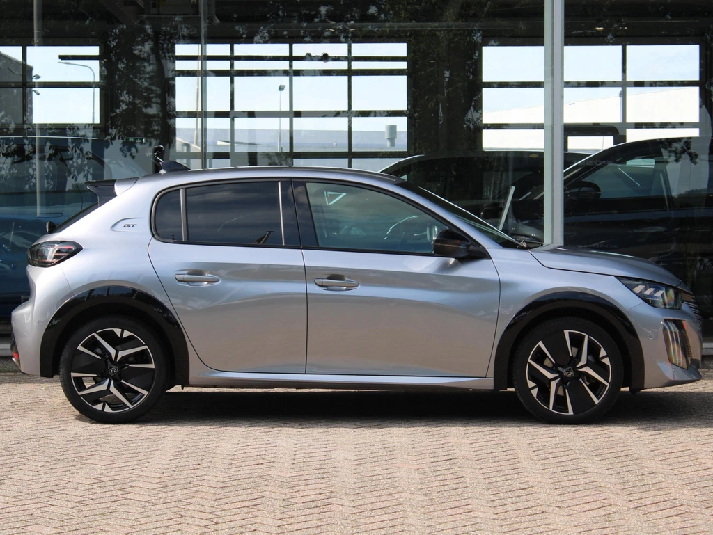 Peugeot 208 – foto 6